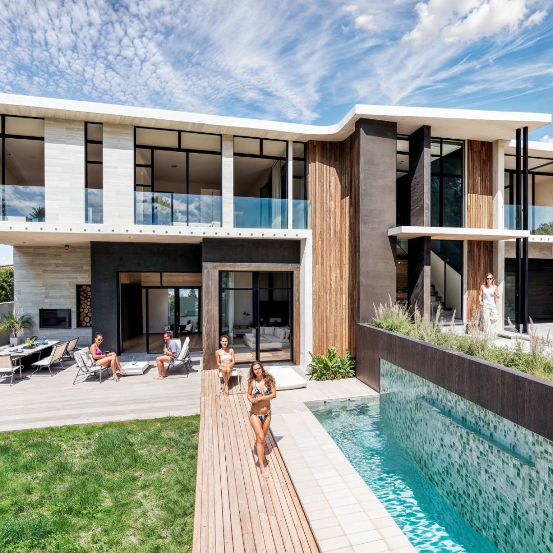 10 Cambridge Road Featured Image